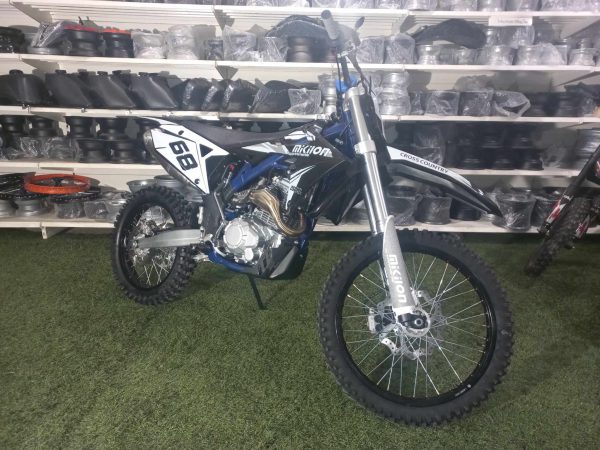 250cc dirt bike