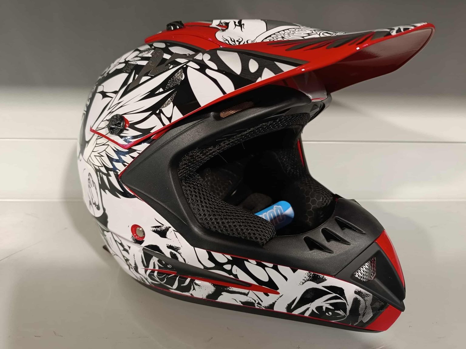 Gyerek bukósisak piros S-es 55-56cm - quaddepo.com