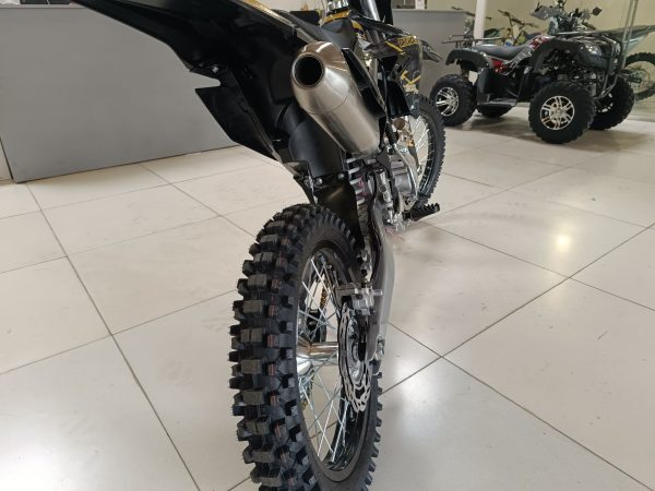 MZK 300cc Dirt bike Pitbike 21/18 kerék fekete