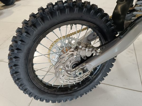 MZK 300cc Dirt bike Pitbike 21/18 kerék fekete